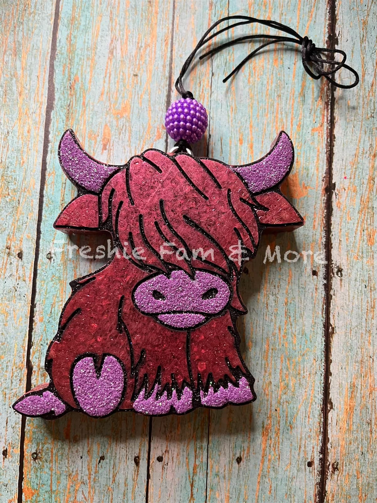 HIGHLAND COW HEART FOOT