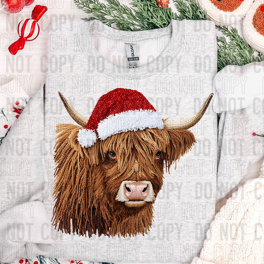 FAUX YARN HIGHLAND COW WITH CHRISTMAS HAT