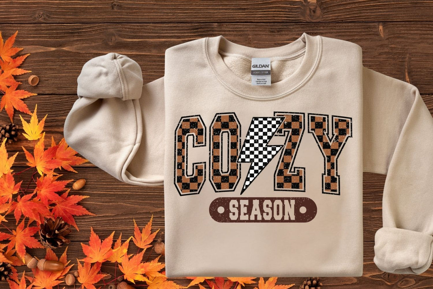 CHECKERED COZY SEASON
