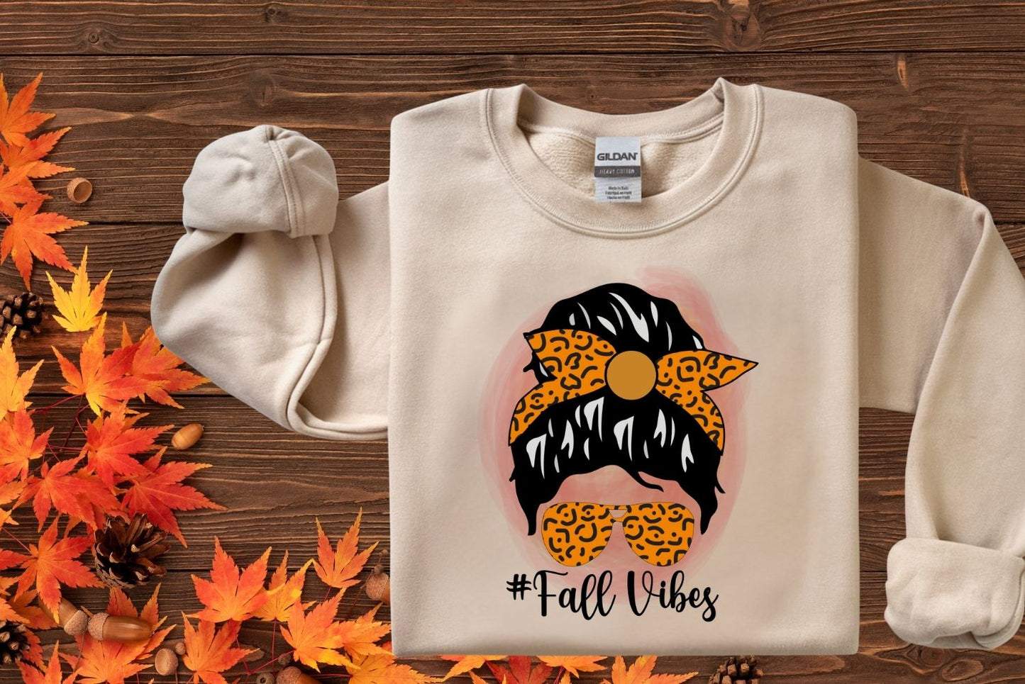 MAMA WITH GLASSES & BOW #FALL VIBES