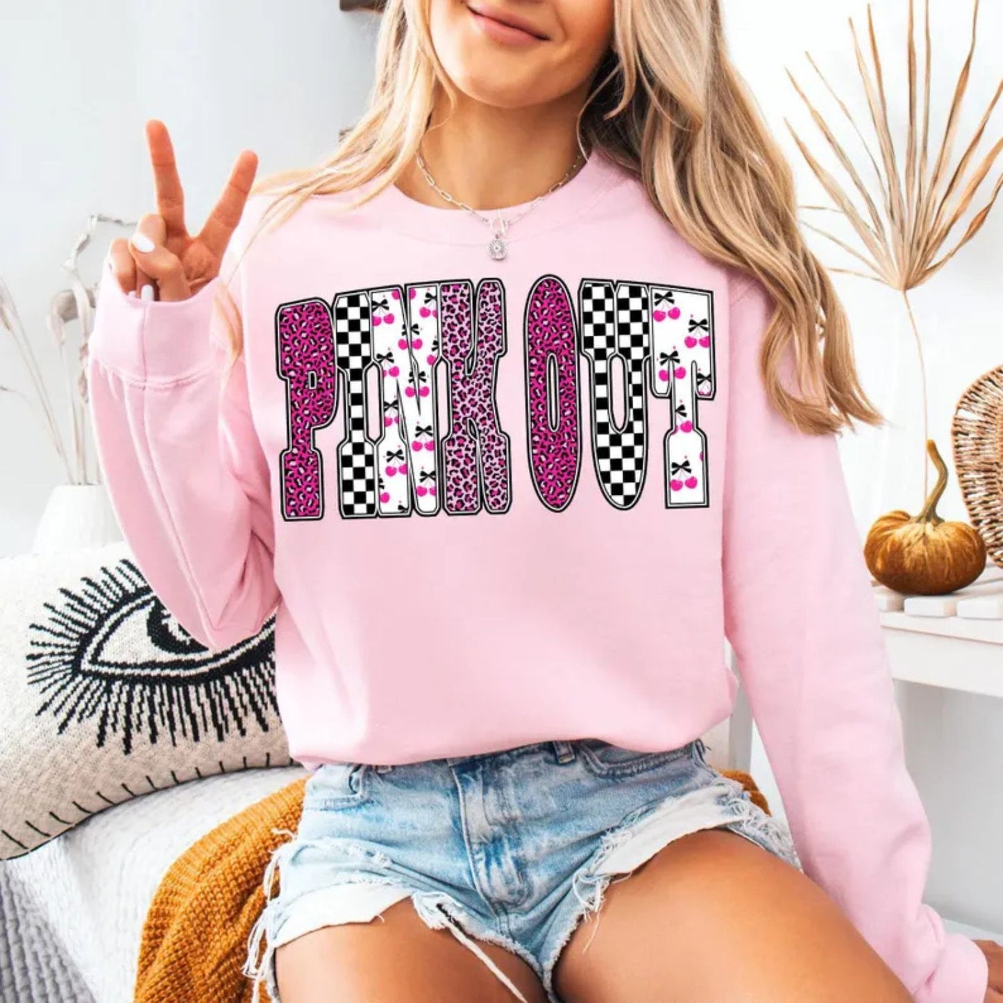 CHECKERED LEOPARD PINK OUT