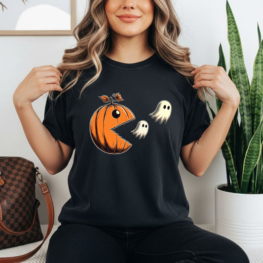PACMAN PUMKI CHASING GHOSTS